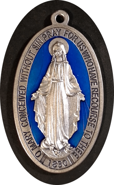 The Miraculous Medal Opens Doors — and Hearts